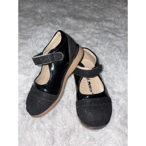 The Dollmaker Toddler Girl Sz. 9 Black Sparkle Mary Jane Shoes. Cute, Fun